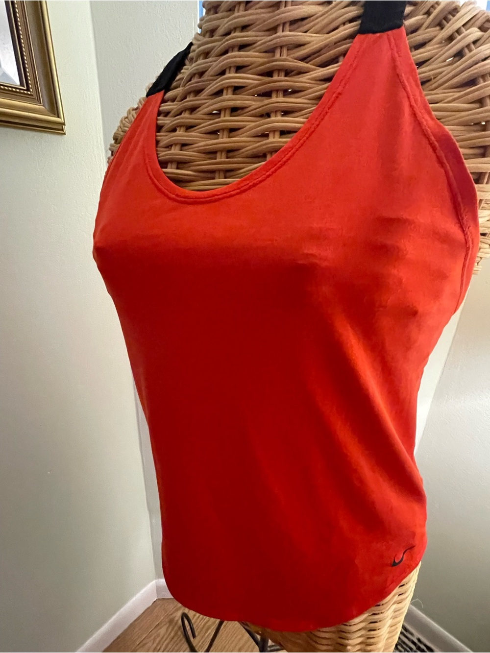 Nike Dri-Fit Elastika Training Tank Top Red Orange Small